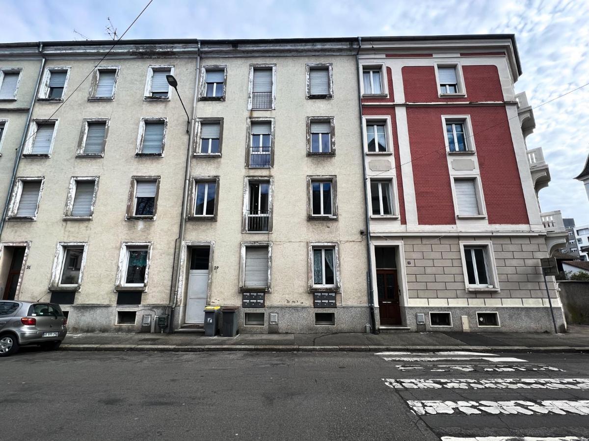 # Le 9 # Joli Neuf, Equipe Centre * Mulhouse